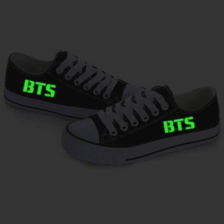 BTS Low Canvas Classic Casual Shoes Classic logo Sneakers & Shoes cb5feb1b7314637725a2e7: black|Luminous